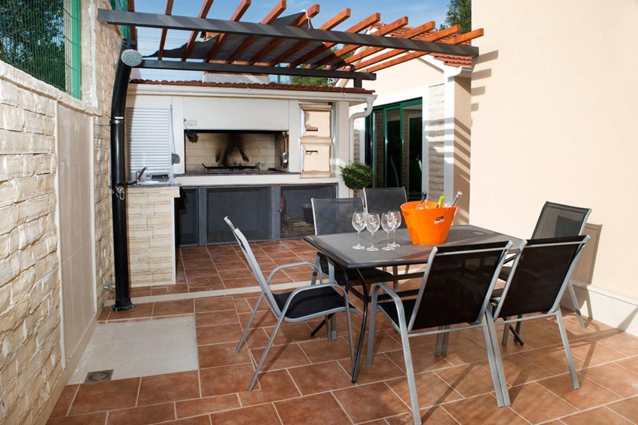 Apartment Sasso Split Exterior photo
