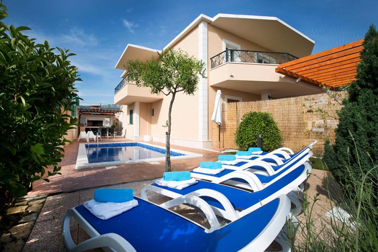 Apartment Sasso Split Exterior photo